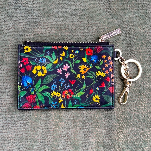 Alice and Olivia floral card purse with gold keychain - Picture 1 of 3